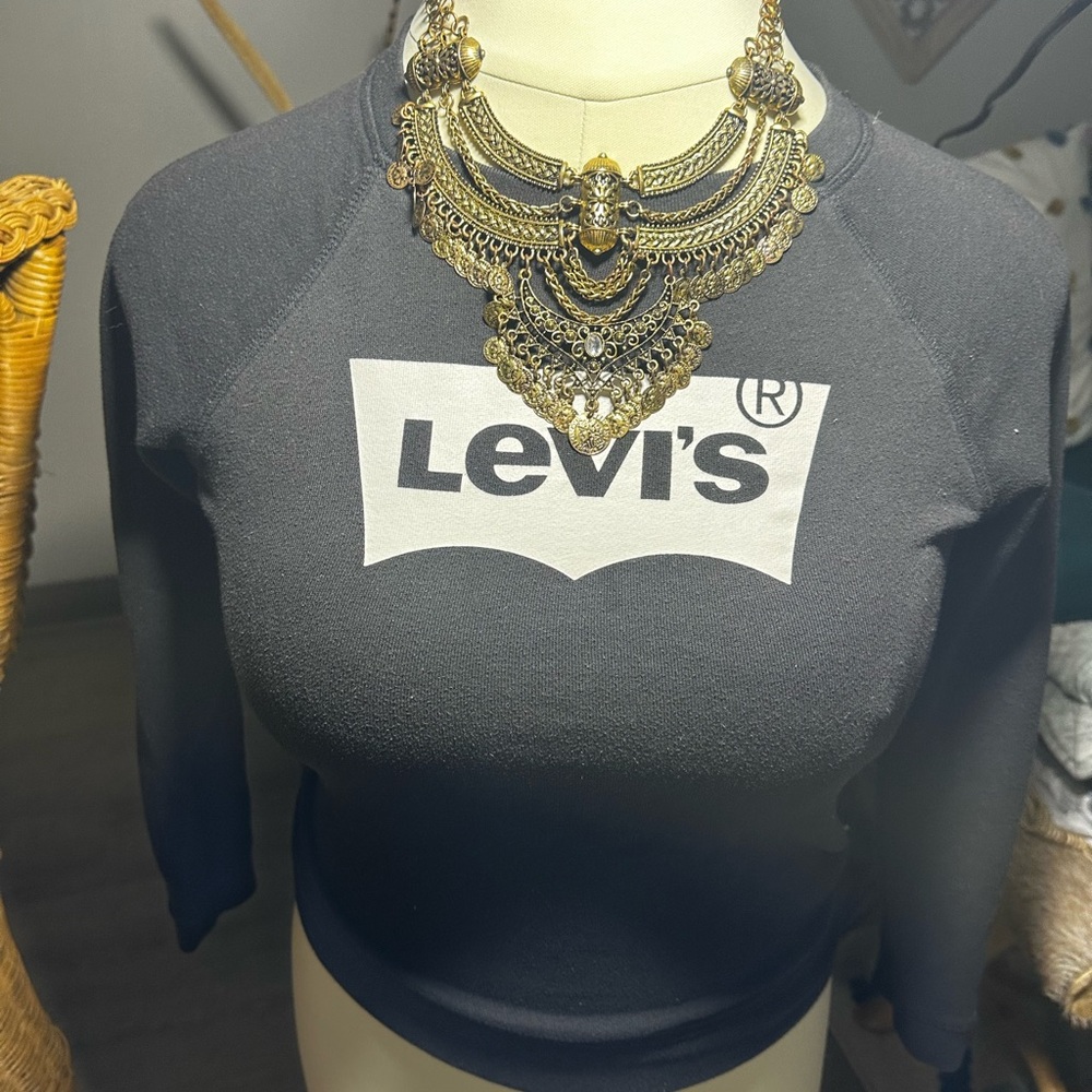 Levi's Black Sweatshirt for Women